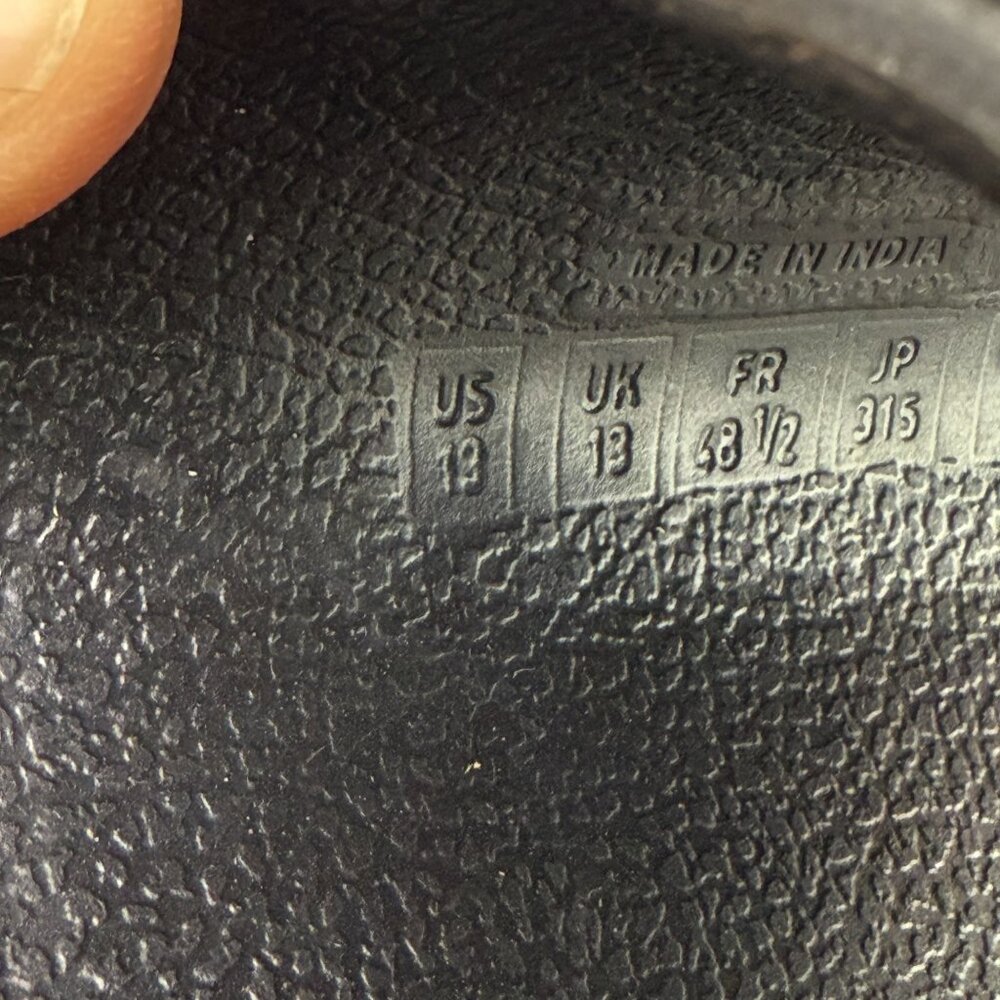 ✅Mens 14 Adidas Adilette Comfort Slides Sandals Lightweight Black/Gold 3-Stripe - Picture 2 of 13